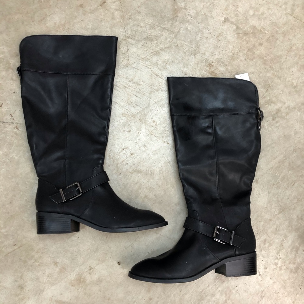 The Limited Black Riding Boots w/Buckles 7.5 Wide